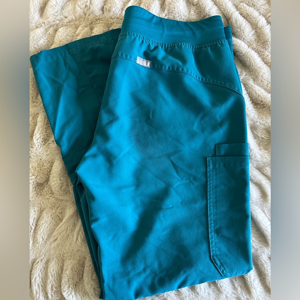 Figs Technical Collection cargo Scrub Pant